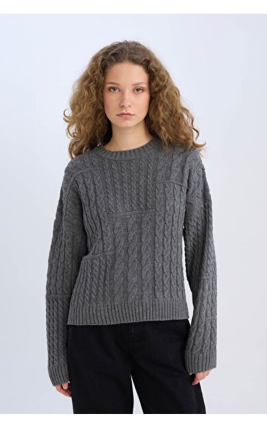 DeFacto Coool Oversize Fit Geniş Kalıp Bisiklet Yaka Triko Kazak E2319AX24CWAR193