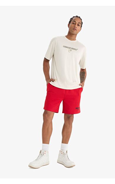 DeFacto DeFactoFit NBA Miami Heat Standart Fit Kısa Paça Şort E2344AX25SPRD296