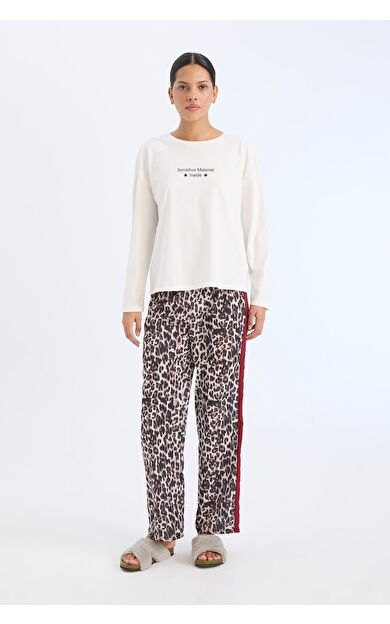 DeFacto Fall in Love Pijama Takımı Regular Fit Uzun Kollu Baskılı Üst Leopar Desenli Uzun Alt