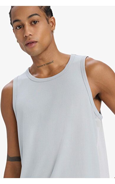 DeFactoFit Slim Fit Dar Kesim Bisiklet Yaka Sporcu Atlet E2434AX25SMGR184