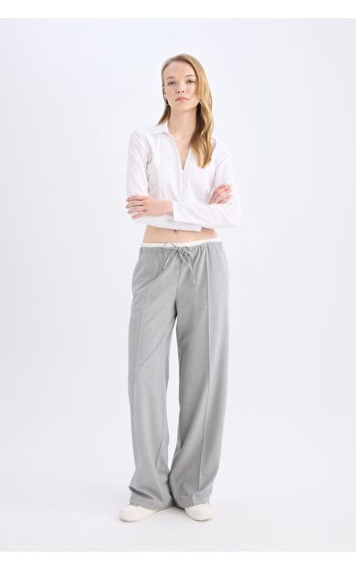 DeFacto Wide Leg Normal Bel Geniş Cepli Pensli Bol Paça Pantolon E2470AX24WNGR28