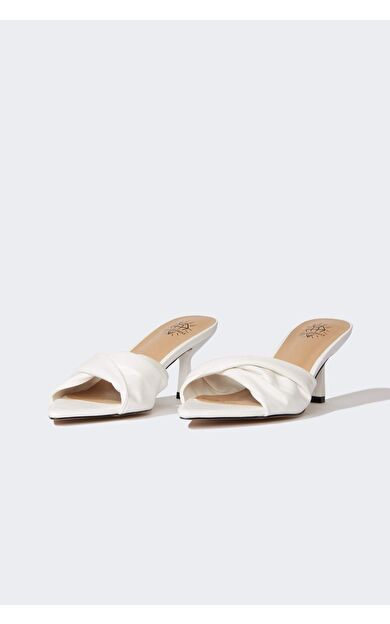 Kadın Yüksek Taban Suni Deri Topuklu Terlik