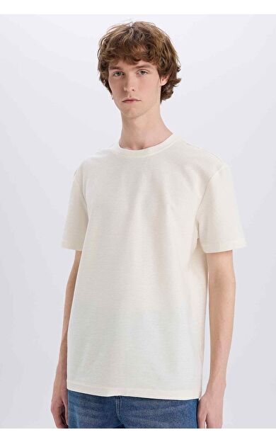 DeFacto Regular Fit Bisiklet Yaka Kısa Kollu Dokulu Twill Tişört