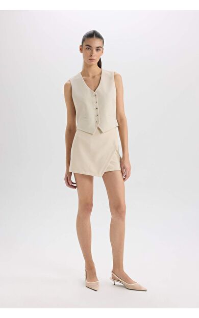 DeFacto Şort Etek Yüksek Bel Smart Düz Paça Şort E2647AX24AUBG294