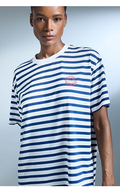 DeFacto DeFactoFit Oversize Geniş Kalıp Bisiklet Yaka Slogan Baskılı Sporcu Kısa Kollu Tişört E2782AX25SMNV131