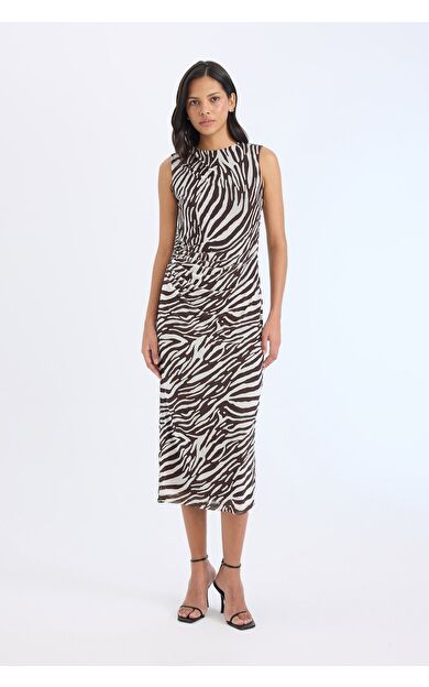 DeFacto Bodycon Vücudu Saran Yarım Balıkçı Yaka Zebra Desenli  Tül Kolsuz Midi Elbise