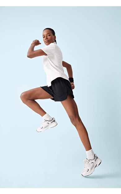 DeFactoFit Standart Fit Sporcu Kısa Paça Modal Şort E2933AX25SMBK81