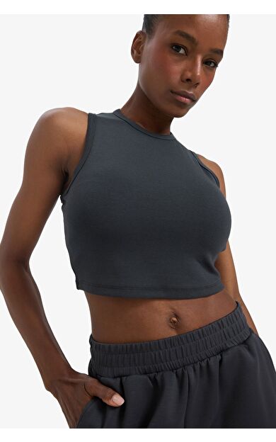 DeFacto DeFactoFit Crop Top Bisiklet Yaka Modal Sporcu Atlet E2939AX25SMAR231