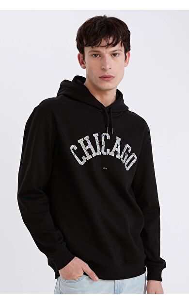 DeFacto Regular Fit Kapüşonlu Baskılı Sweatshirt E3208AX24WNBK81