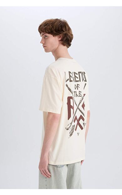 DeFacto %100 Pamuk Vikings Valhalla Boxy Fit Bisiklet Yaka Sırt Baskılı Kısa Kollu Tişört E3278AX25SMER83