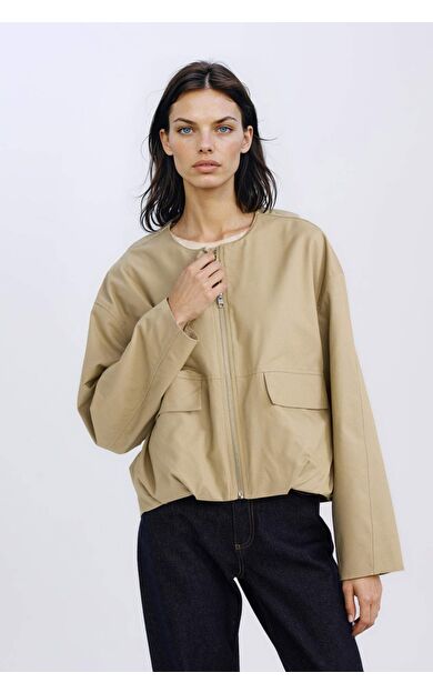 DeFacto Su Geçirmez Cepli Fermuarlı Hafif Mont