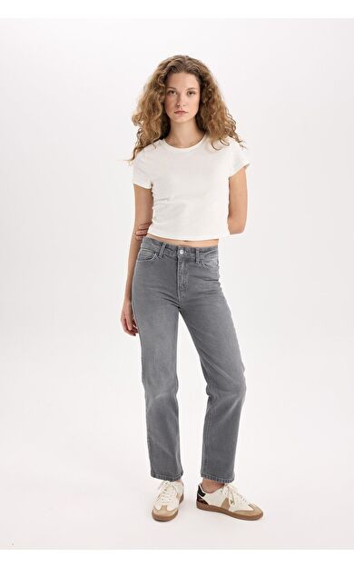 DeFacto Comfort Straight Yüksek Bel Bilek Boy Jean Yıkamalı Pantolon E3413AXNSNM36