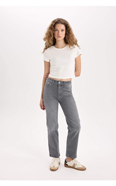 DeFacto Comfort Straight Yüksek Bel Bilek Boy Jean Yıkamalı Pantolon E3413AXNSNM36