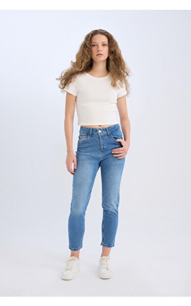 DeFacto Lina Comfort Mom Yüksek Bel Bilek Boy Jean Yıkamalı Pantolon E3439AXNSNM28