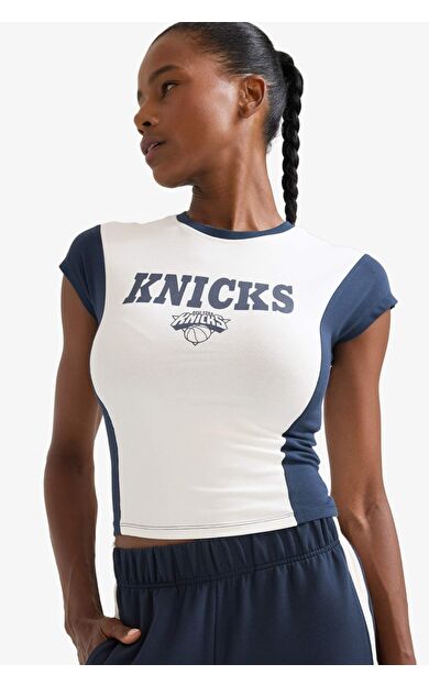 DeFacto DeFactoFit NBA Brooklyn Nets Slim Fit Bisiklet Yaka Kısa Kollu Tişört