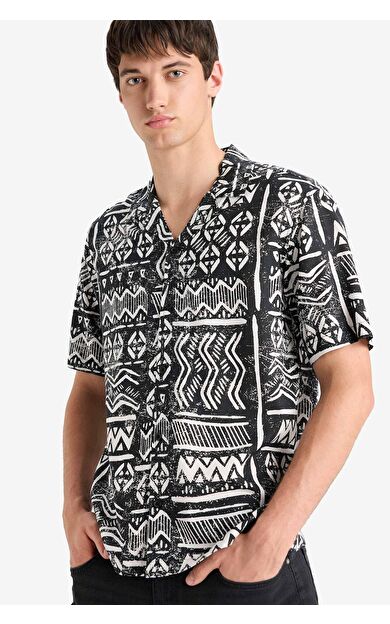 DeFacto New Regular Fit Apaş Yaka Desenli Kısa Kollu Gömlek