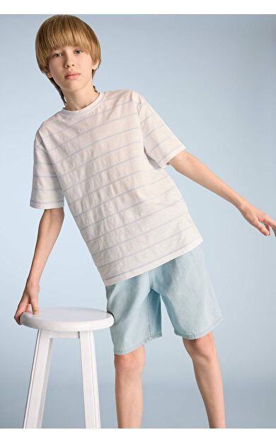 DeFacto Erkek Çocuk Bisiklet Yaka Çizgili Kısa Kollu Tişört E3744A825SMWT36
