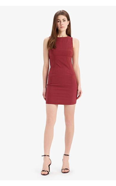 Bodycon Vücudu Saran Bisiklet Yaka Bengalin Kolsuz Mini Elbise