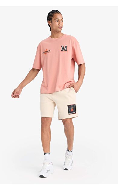 DeFacto DeFactoFit NBA Miami Heat Standart Fit Kısa Paça Waffle Şort