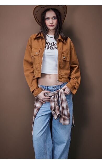 DeFacto Coool Crop Dik Yaka Fermuarlı Cepli Gabardin Ceket