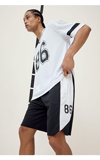 DeFacto DeFactoFit Standart Fit Sporcu Kısa Paça Şort E4127AX25SMBK81