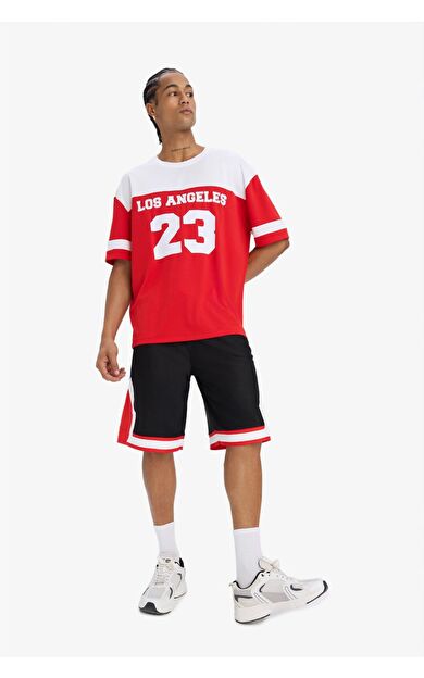 DeFacto DeFactoFit Hızlı Kuruyan Oversize Geniş Kalıp Sporcu Kısa Paça Şort E4128AX25SMBK81