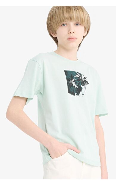 DeFacto Erkek Çocuk Regular Fit Bisiklet Yaka Kısa Kollu Tişört E4168A825SMGN1114