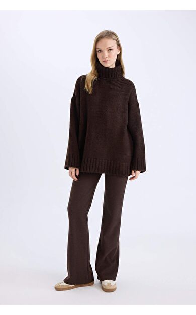 DeFacto Wide Leg Geniş Paça Esnek Belli Uzun Boy Pantolon E4387AX24WNBN505