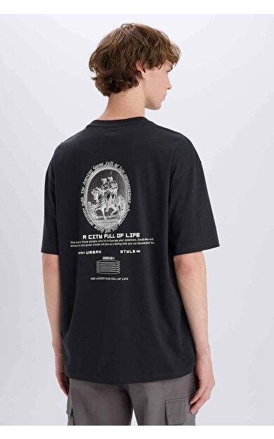 DeFacto %100 Pamuk Boxy Fit Bisiklet Yaka Sırt Baskılı Kısa Kollu Tişört E4544AX25SMAR221