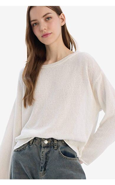 DeFacto Regular Fit Kayık Yaka Basic Düz Triko Kazak E4679AX25SPER222