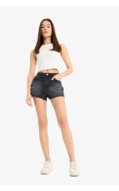 DeFacto Yüksek Bel Paça Ucu Kesik Jean Şort E4693AX25SMNM40