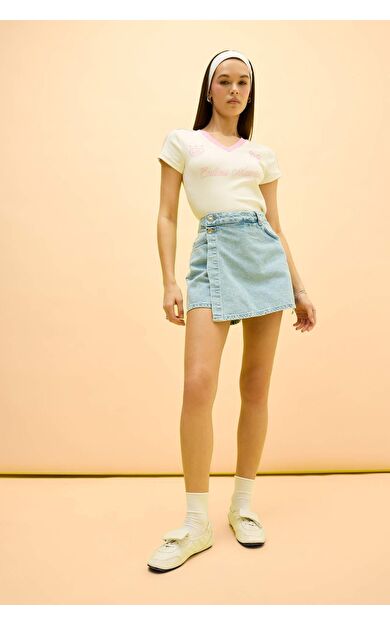 DeFacto Yüksek Bel Jean Şort E4697AX25SMNM39