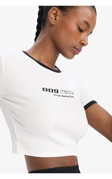 DeFactoFit Slim Fit Dar Kesim Bisiklet Yaka Slogan Baskılı Sporcu Ribana Kısa Kollu Tişört E4796AX25SPER136