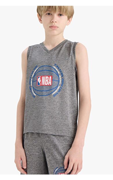 DeFacto Erkek Çocuk NBA Wordmark V Yaka Atlet