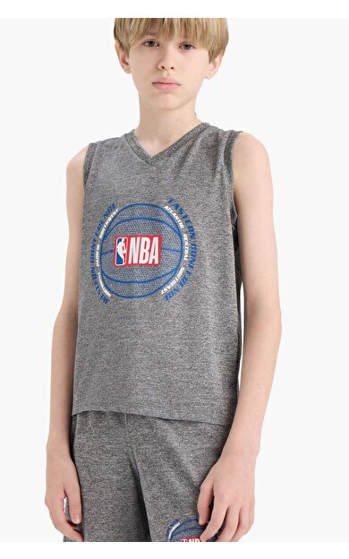 DeFacto Erkek Çocuk NBA Wordmark V Yaka Atlet