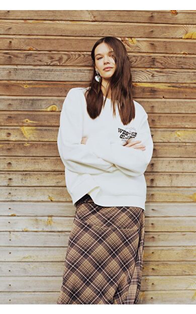 DeFacto Oversize Geniş Kalıp Bisiklet Yaka Sırt Baskılı Kalın Kumaş Sweatshirt