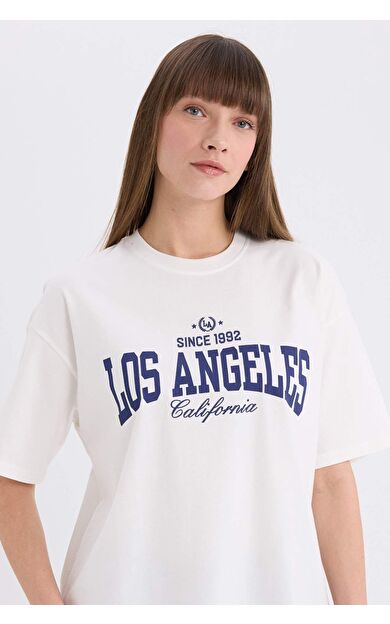 DeFacto Oversize Geniş Kalıp Bisiklet Yaka Baskılı Casual Kısa Kollu Tişört E5055AX25SPER105