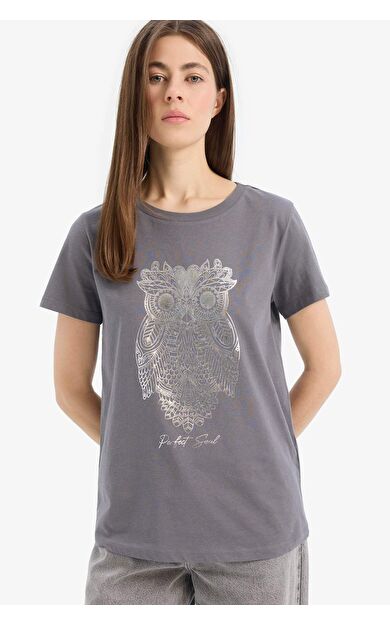 DeFacto Regular Fit Bisiklet Yaka Baykuş Desenli Penye Kısa Kollu Tişört E5137AX25SMGR211