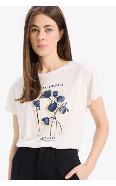 DeFacto Bisiklet Yaka Çiçekli Kısa Kollu Tişört E5138AX25SPER105