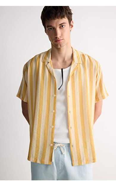 DeFacto Regular Fit Apaş Yaka Baskılı Çizgili Kısa Kollu Gömlek