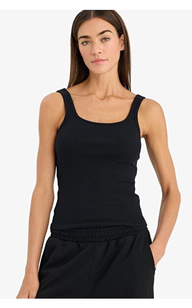 DeFacto Okula Dönüş Slim Fit Dar Kesim Basic Düz Yuvarlak Yaka Fitilli Kaşkorse Atlet