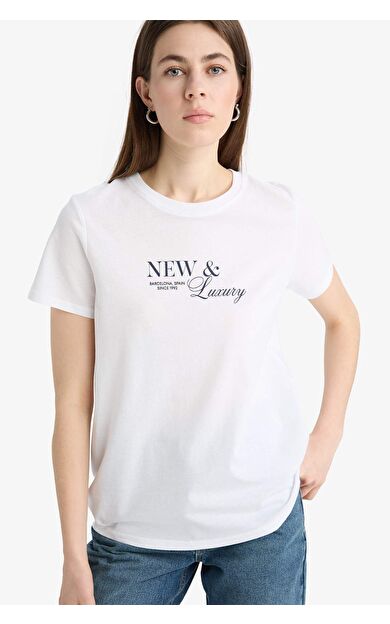 DeFacto Relax Fit Bisiklet Yaka Slogan Baskılı Penye Kısa Kollu Tişört E5541AX25SMWT83