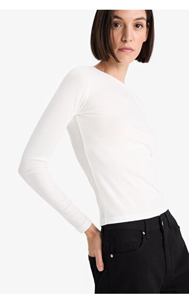 DeFacto Slim Fit Dar Kesim Basic Düz Fitilli Kaşkorse Uzun Kollu Tişört E5767AX25AUER105
