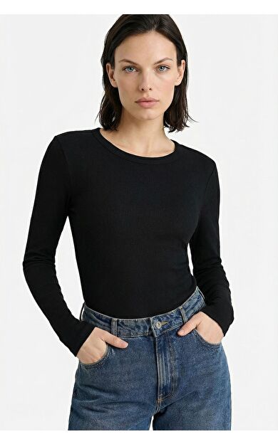 DeFacto Slim Fit Dar Kesim Basic Düz Fitilli Kaşkorse Uzun Kollu Tişört