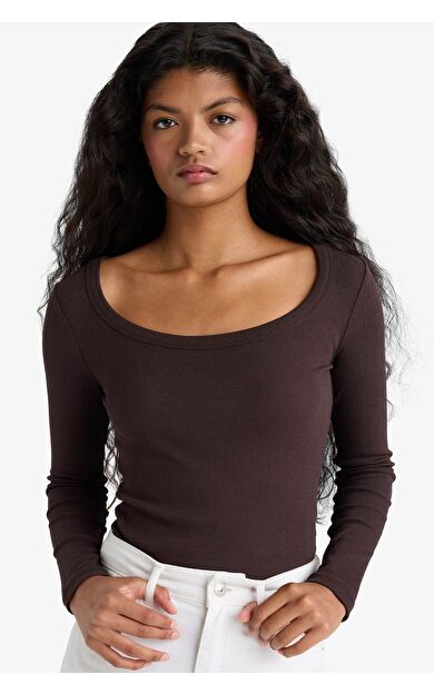 DeFacto Slim Fit Dar Kesim Yuvarlak Yaka Basic Düz Fitilli Kaşkorse Uzun Kollu Tişört E5768AX25AUBN340