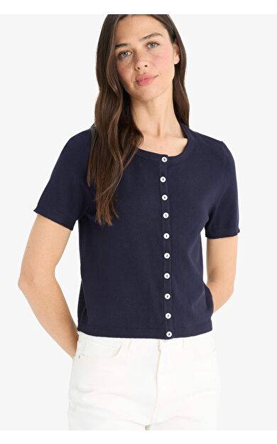 DeFacto Regular Fit Bisiklet Yaka Düğmeli Kısa Kollu Hırka