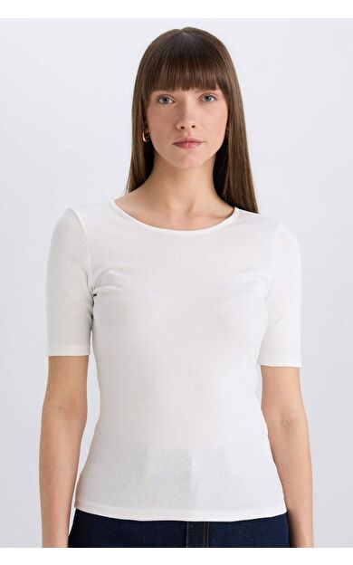 DeFacto Slim Fit Dar Kesim Bisiklet Yaka Casual Fitilli Kaşkorse Kısa Kollu Tişört E5776AX25SPER105