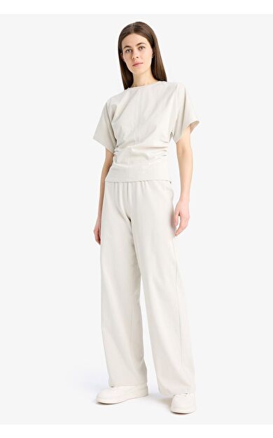DeFacto Wide Leg Basic Düz Geniş Paça Premium Pantolon E5782AX25SPBG350