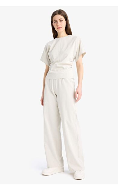 DeFacto Wide Leg Basic Düz Geniş Paça Premium Pantolon E5782AX25SPBG350