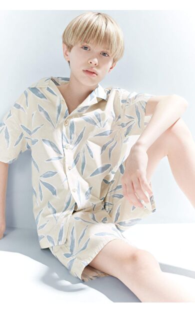 DeFacto Erkek Çocuk Oversize Geniş Kalıp Polo Yaka Poplin Kısa Kollu Gömlek